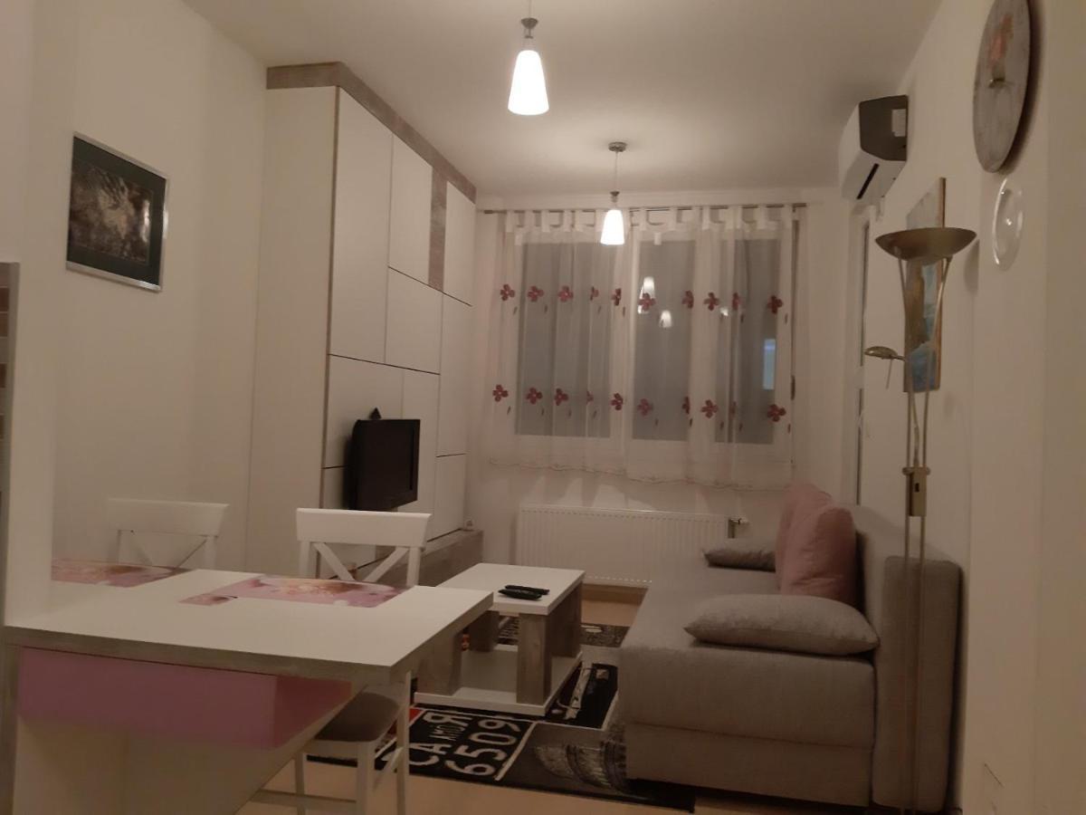 Apartman Ladybug Banja Luka Exterior foto